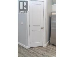 4pc Bathroom - 318 Stehwien Street, Saskatoon, SK S7W1H5 Photo 8