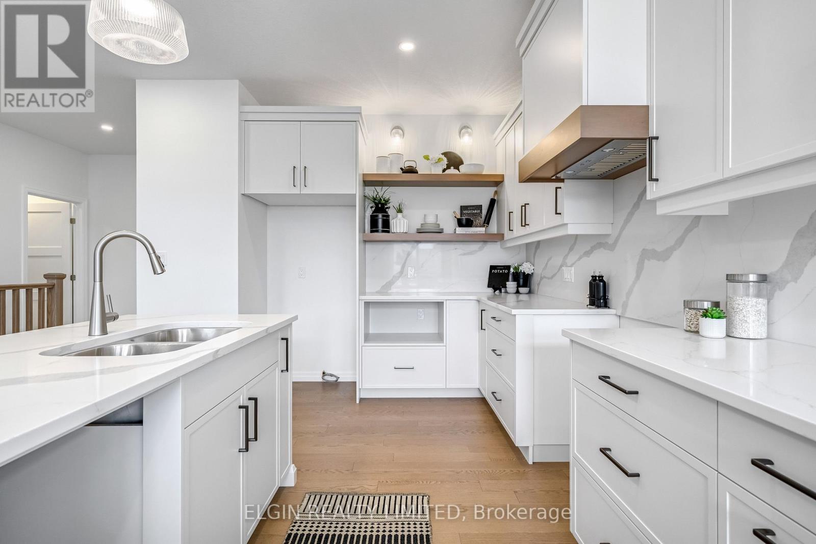 7 FINCH STREET - 12
