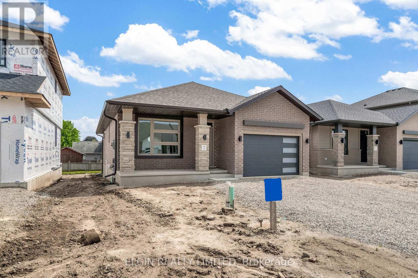 7 FINCH STREET - 2