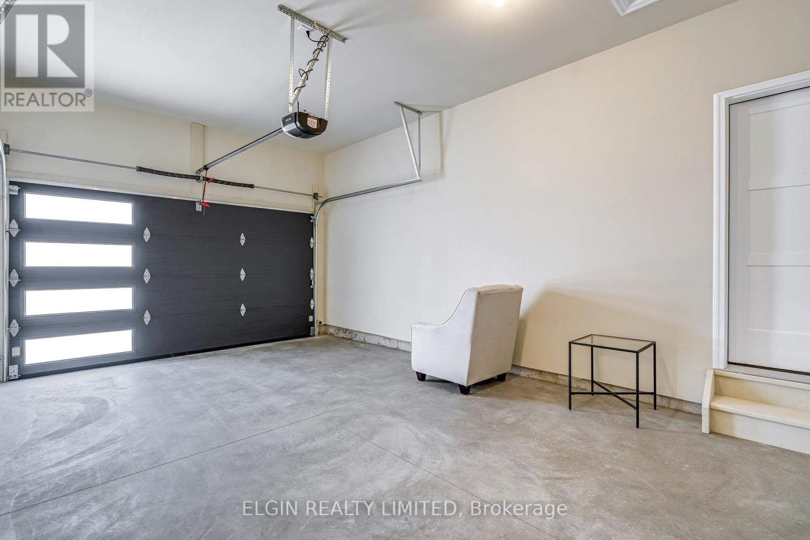 7 FINCH STREET - 36