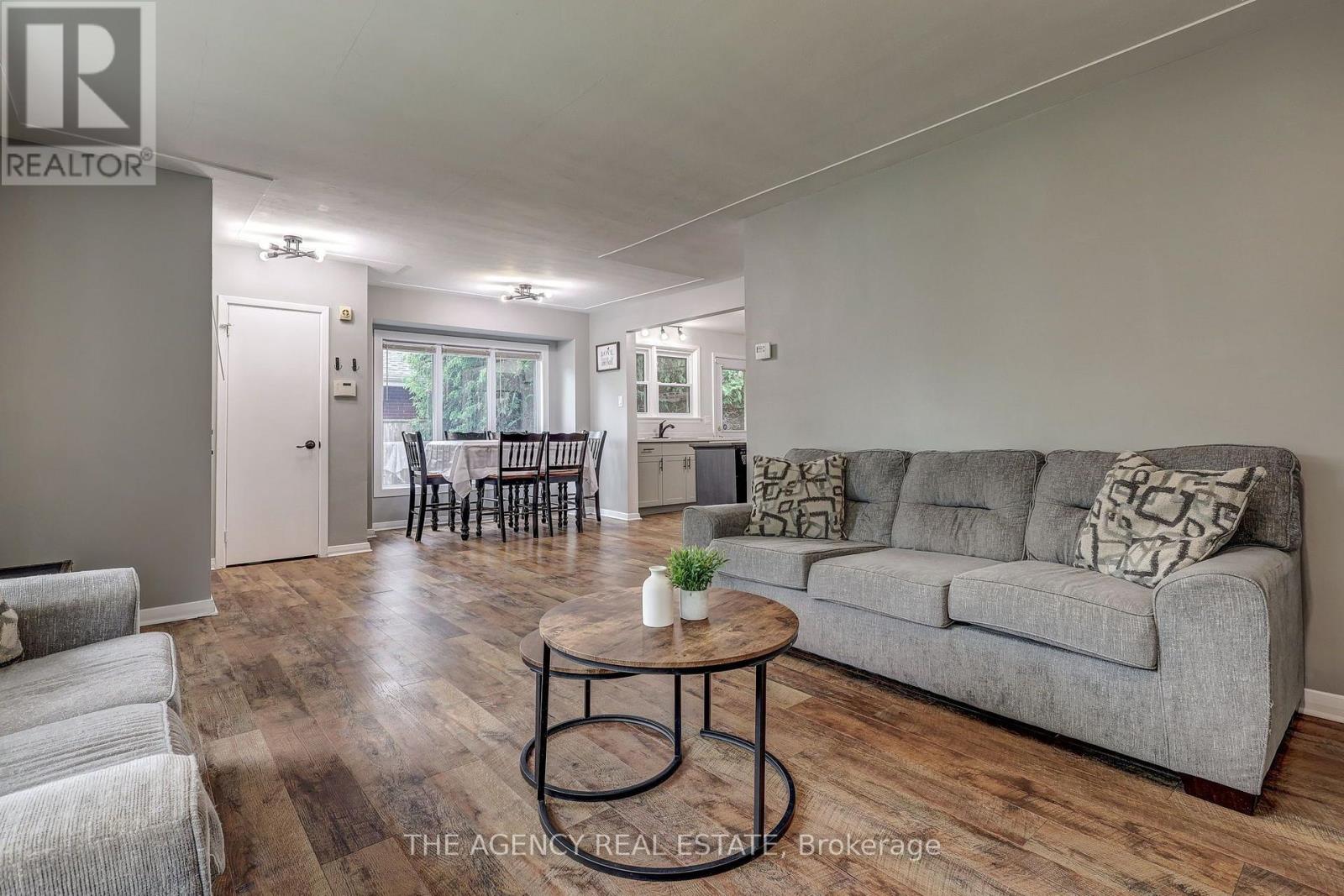 254 KING EDWARD AVENUE - 14