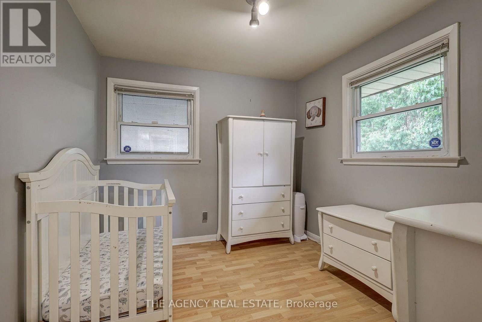 254 KING EDWARD AVENUE - 25