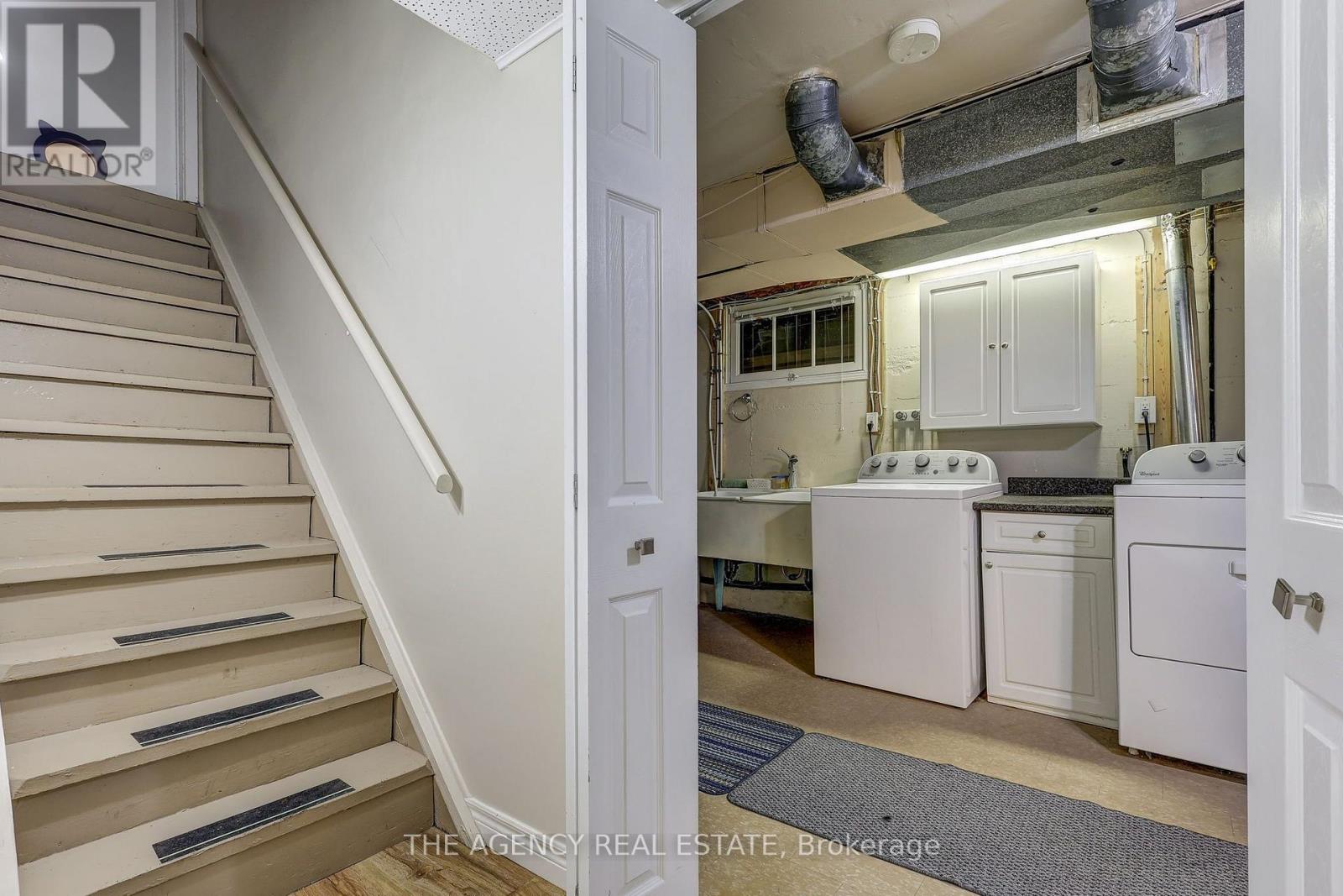 254 KING EDWARD AVENUE - 28