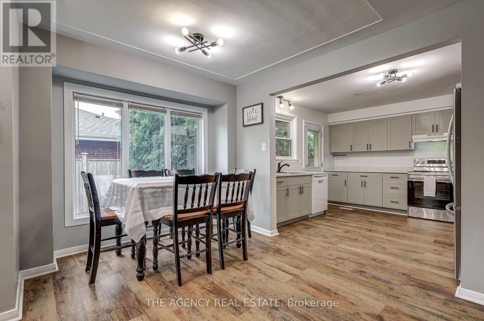 254 KING EDWARD AVENUE - 8