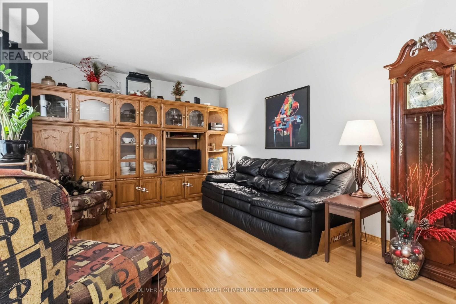 111 TREELAWN AVENUE - 10