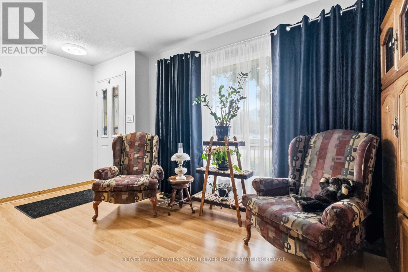 111 TREELAWN AVENUE - 12