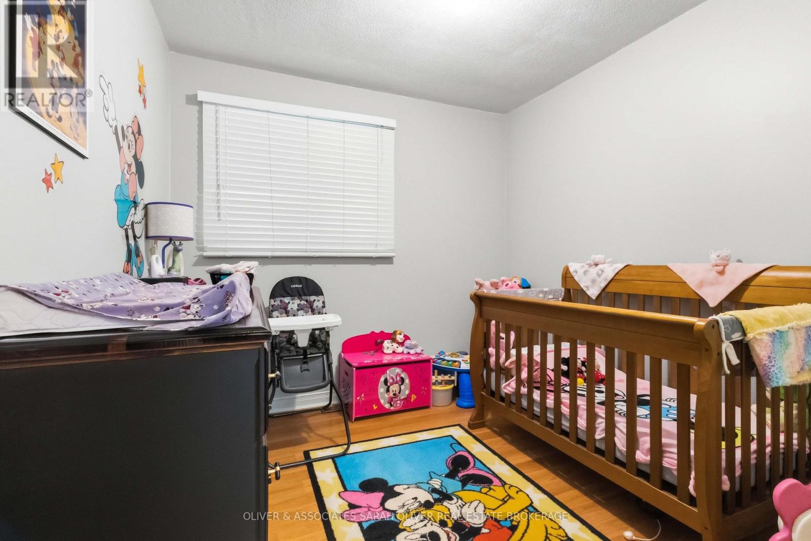 111 TREELAWN AVENUE - 26