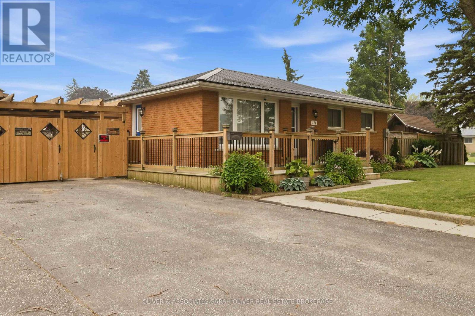 111 TREELAWN AVENUE - 4