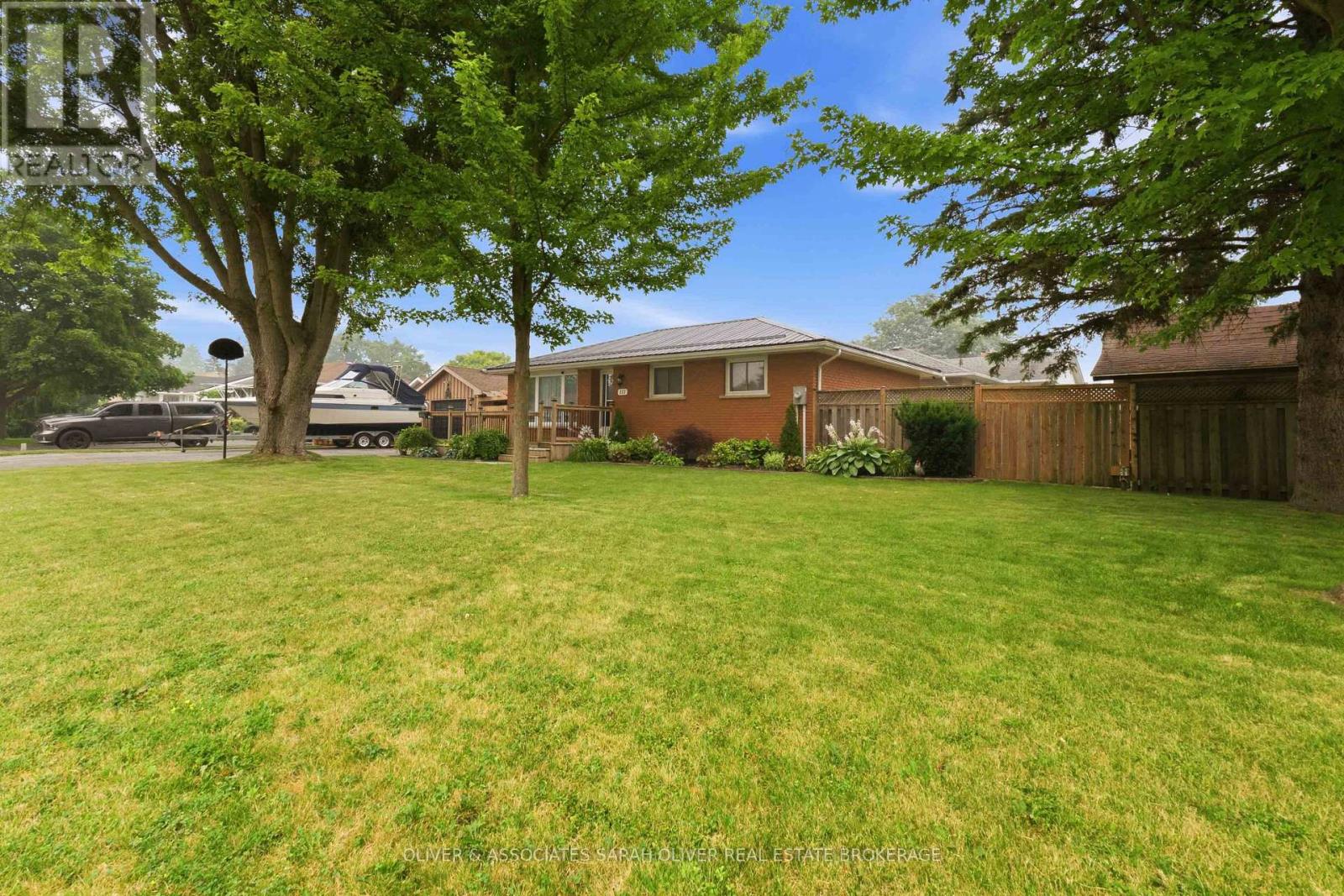 111 TREELAWN AVENUE - 7
