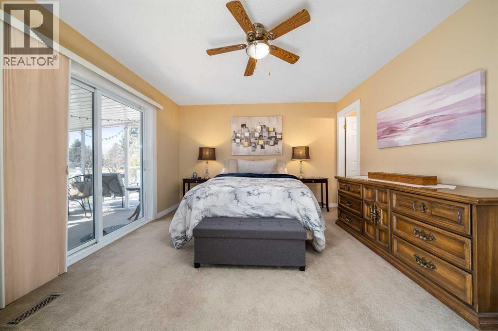 2672 12 Avenue SE - 15