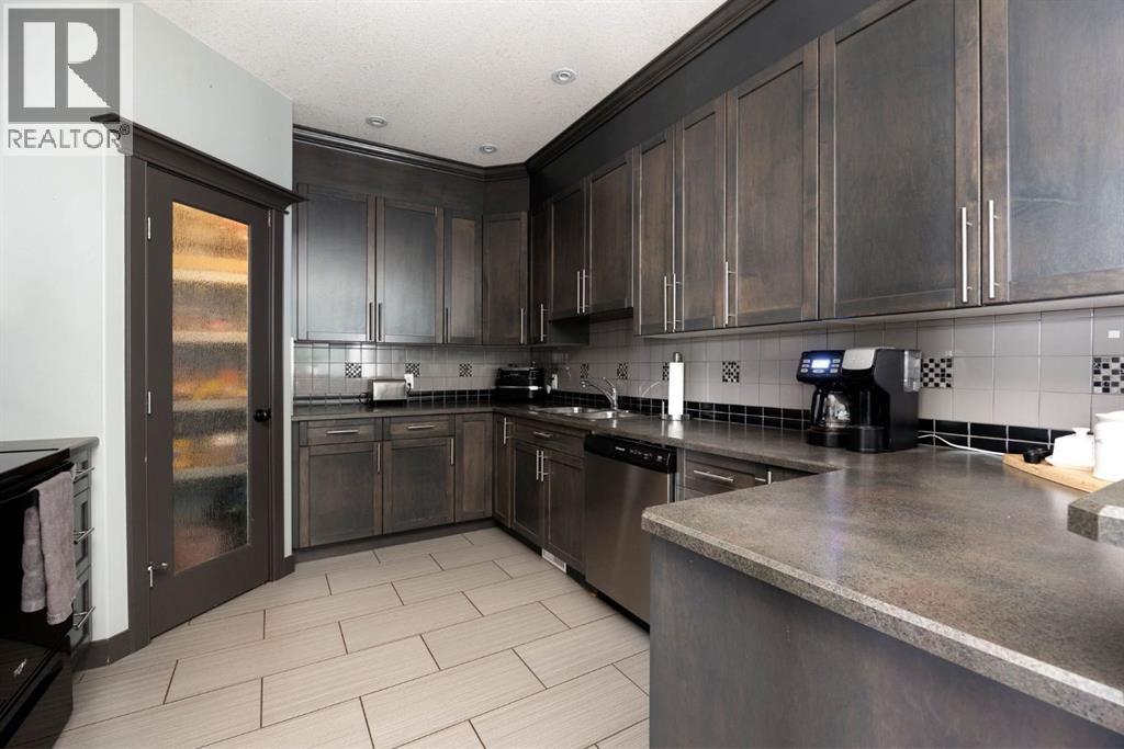 104 Crane Rise - 14