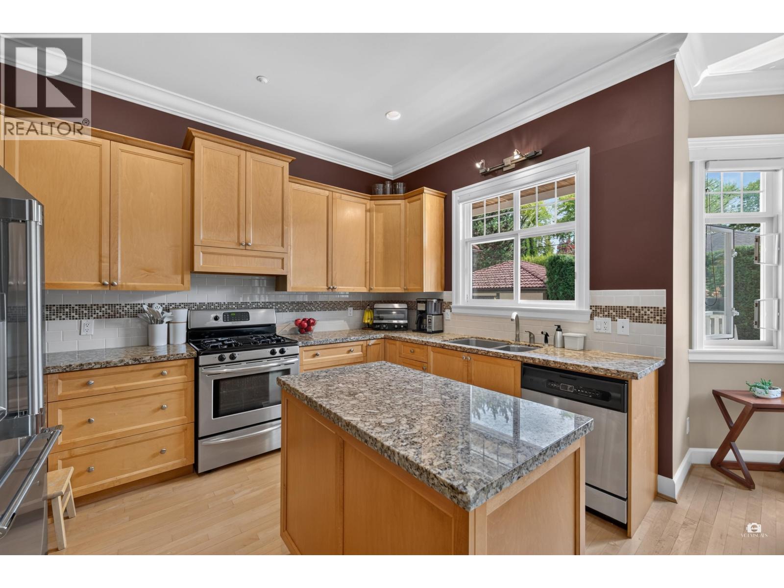 5 Bed, 4 Bath House for Sale in Vancouver – 3566 W 23RD AVENUE, Vancouver – MLS# R3146816 - Image 10