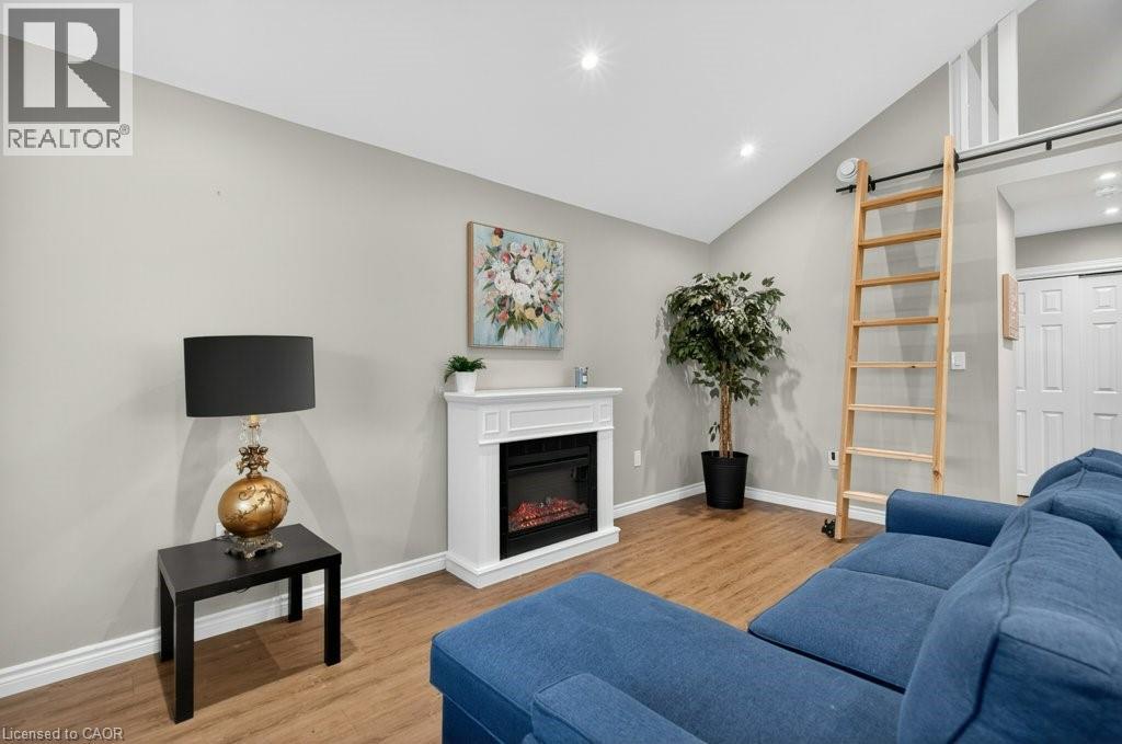 20 WIGTON Street - 36