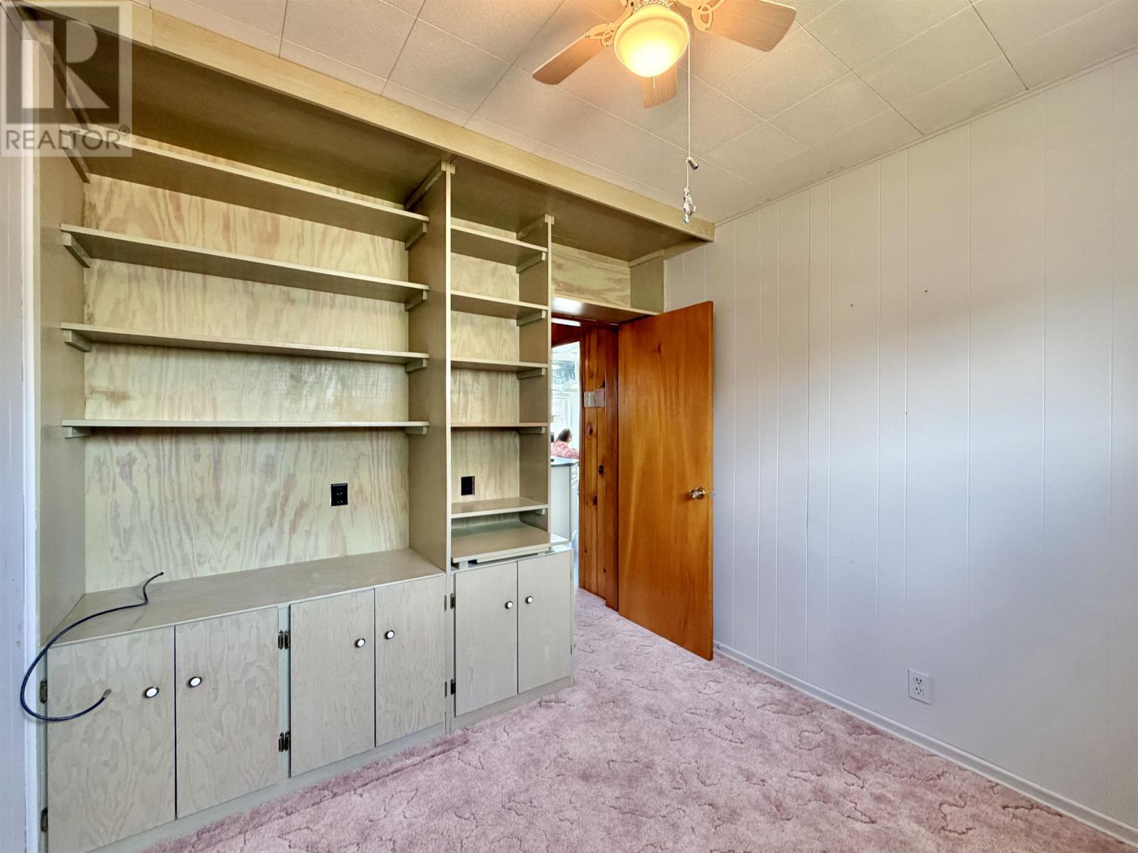 238 Third ST E - 10