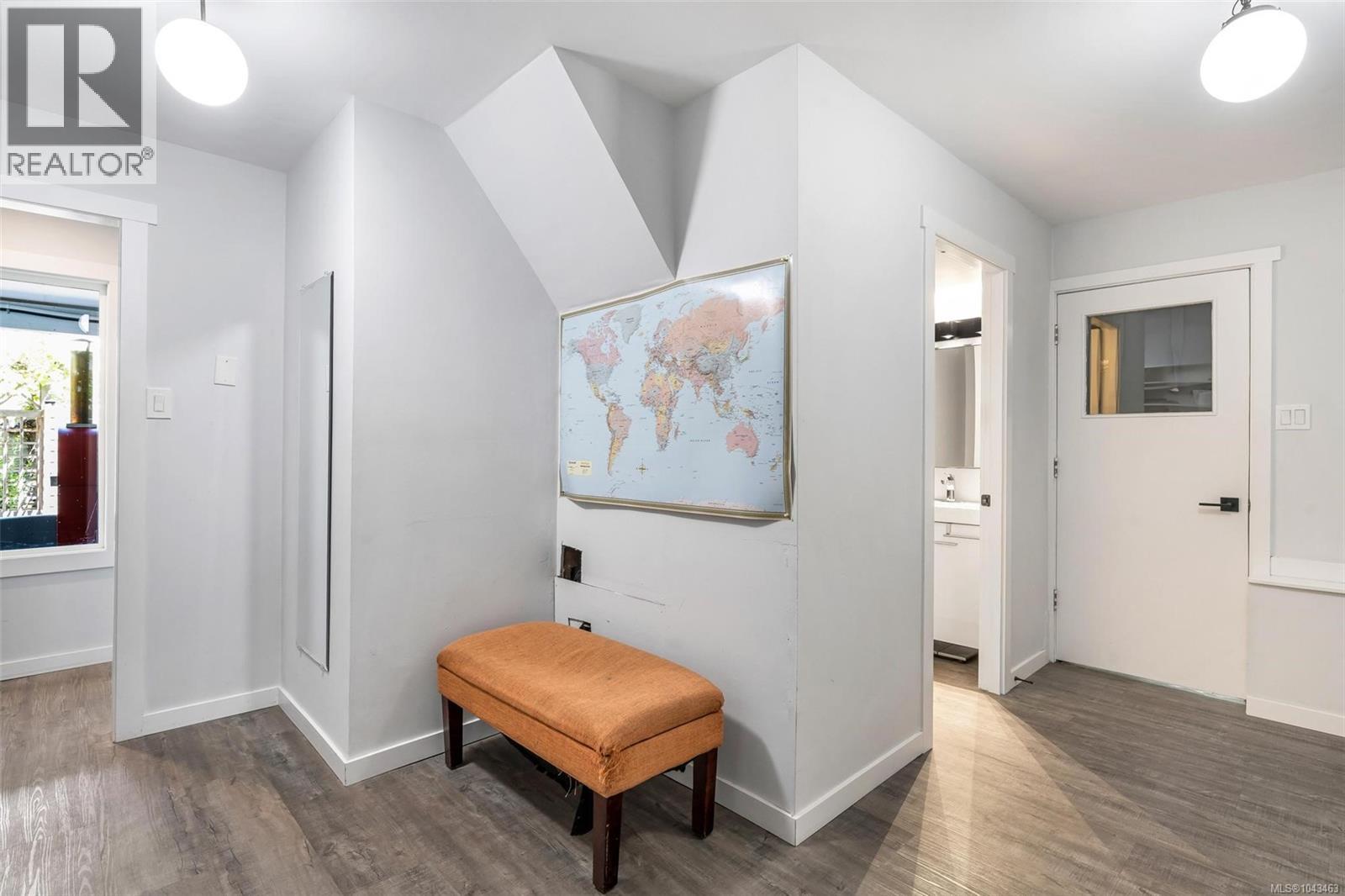 4617 George Rd - 46