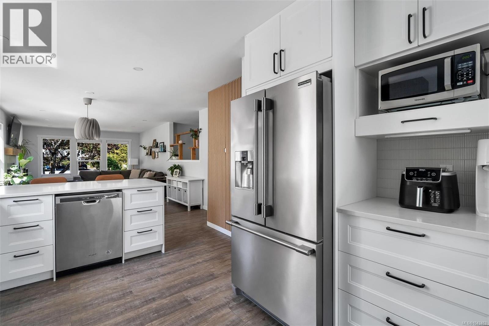 4617 George Rd - 20