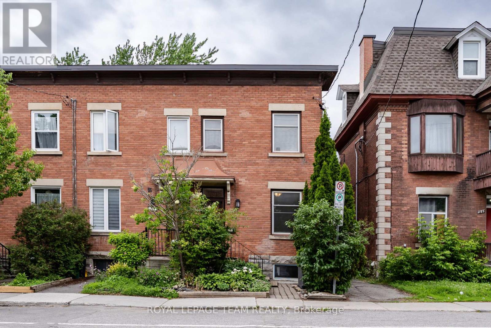 301 SOMERSET STREET E - 1
