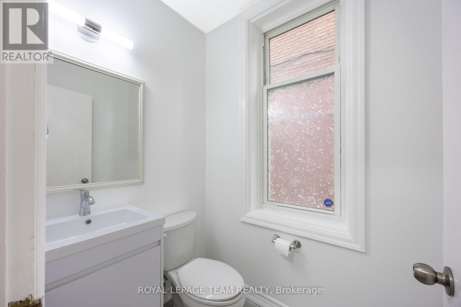 301 SOMERSET STREET E - 14