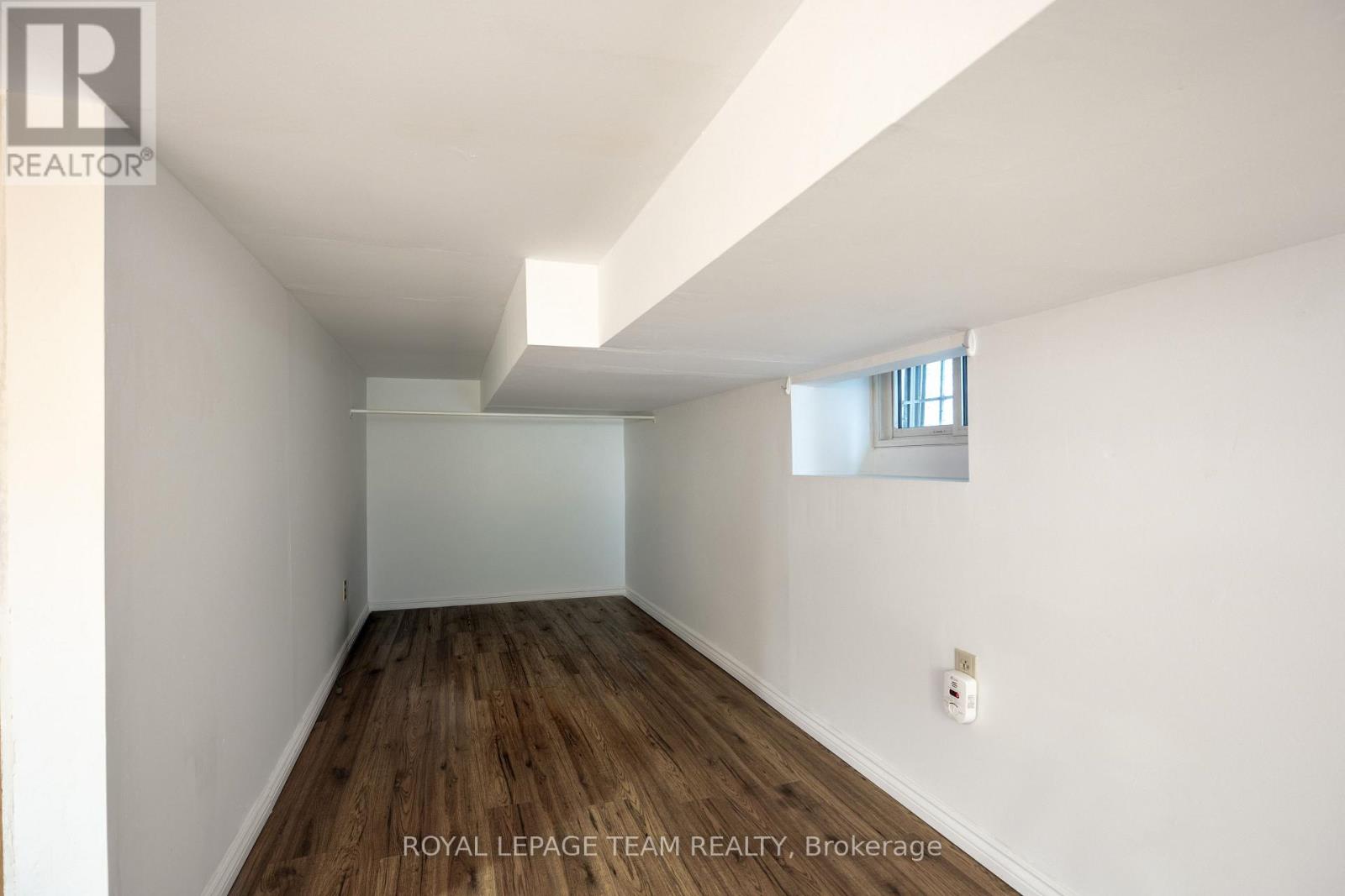 301 SOMERSET STREET E - 42
