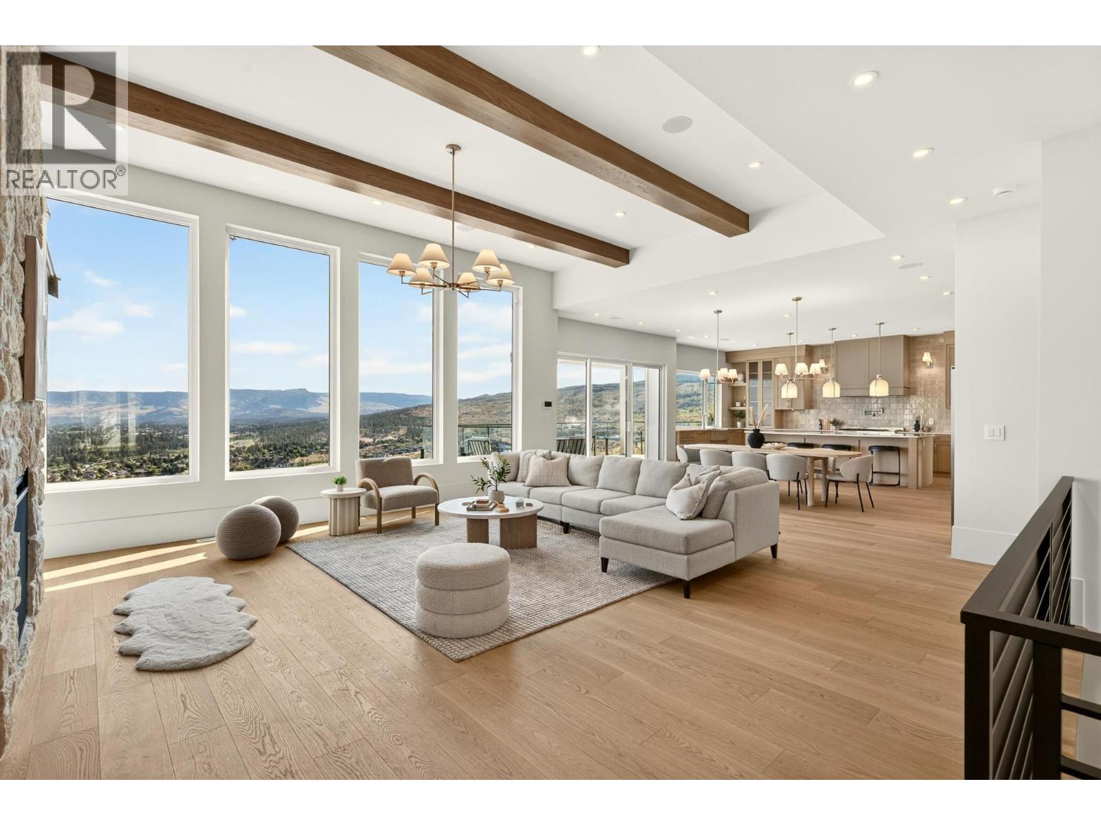 1118 Pearcy Court, Kelowna