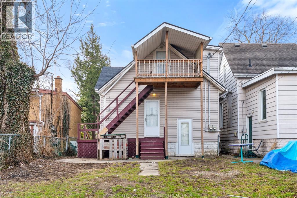458-460 WAHKETA STREET - 10