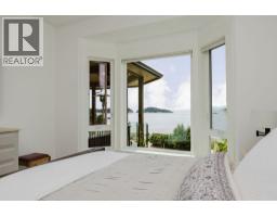 6889 Island View Road, Sechelt, BC V7Z0T2 Photo 27