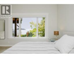 6889 Island View Road, Sechelt, BC V7Z0T2 Photo 34