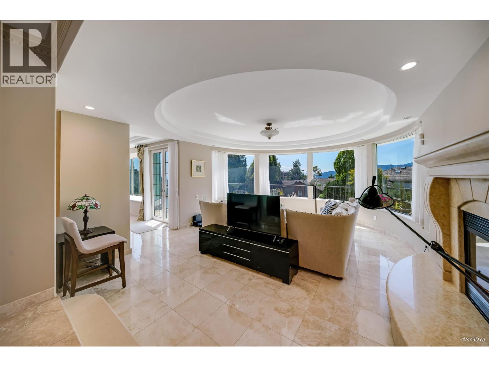 5387 WESTHAVEN WYND, West Vancouver