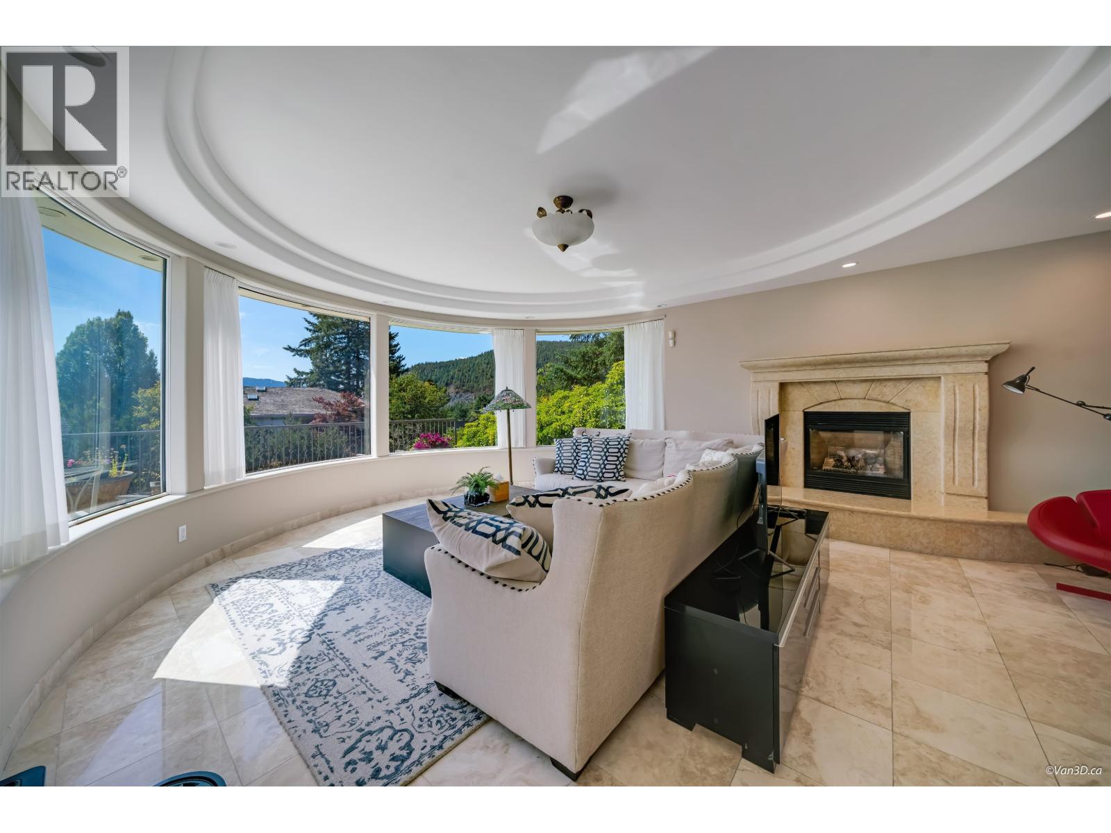 5387 WESTHAVEN WYND, West Vancouver