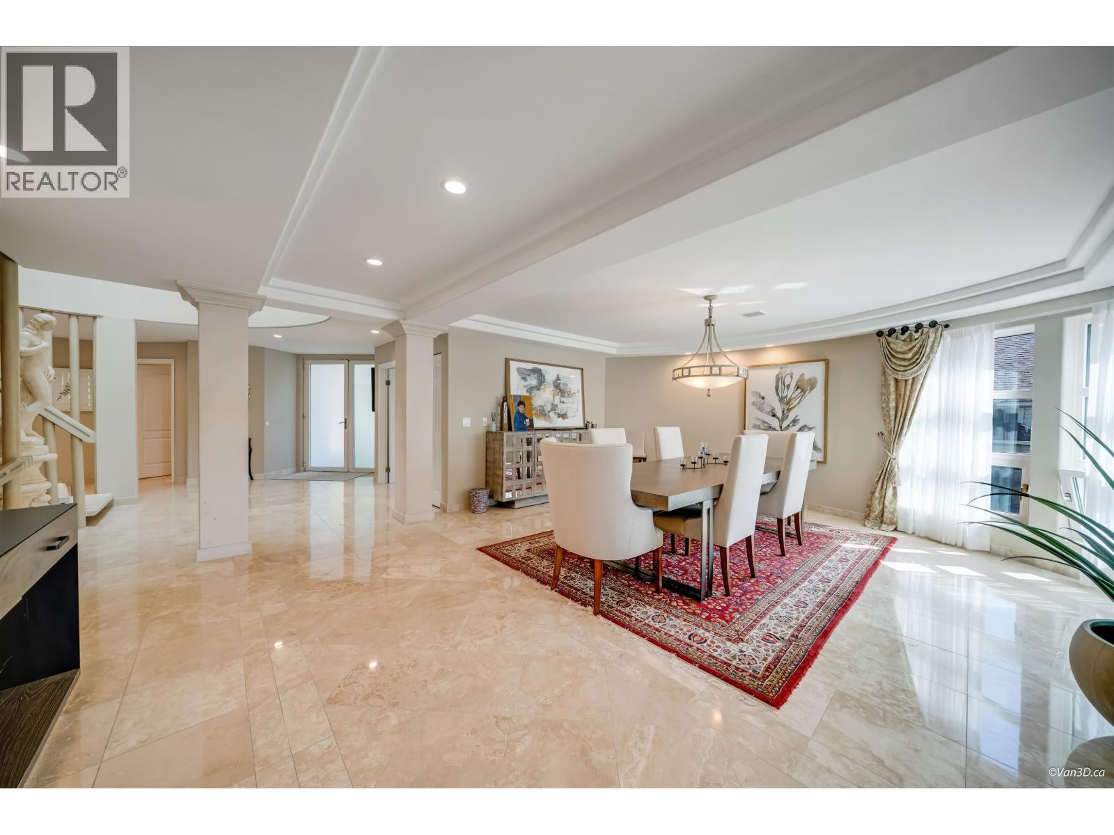 5387 WESTHAVEN WYND, West Vancouver