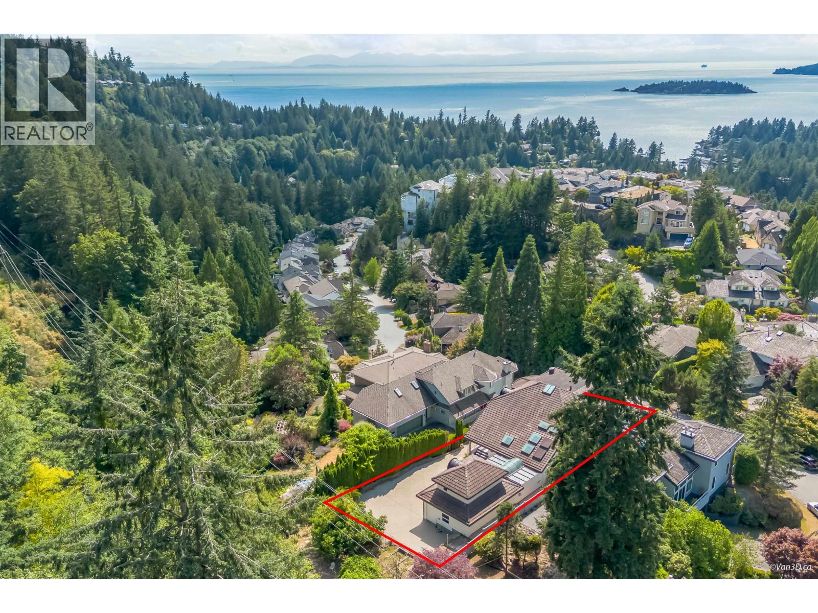 5387 WESTHAVEN WYND, West Vancouver