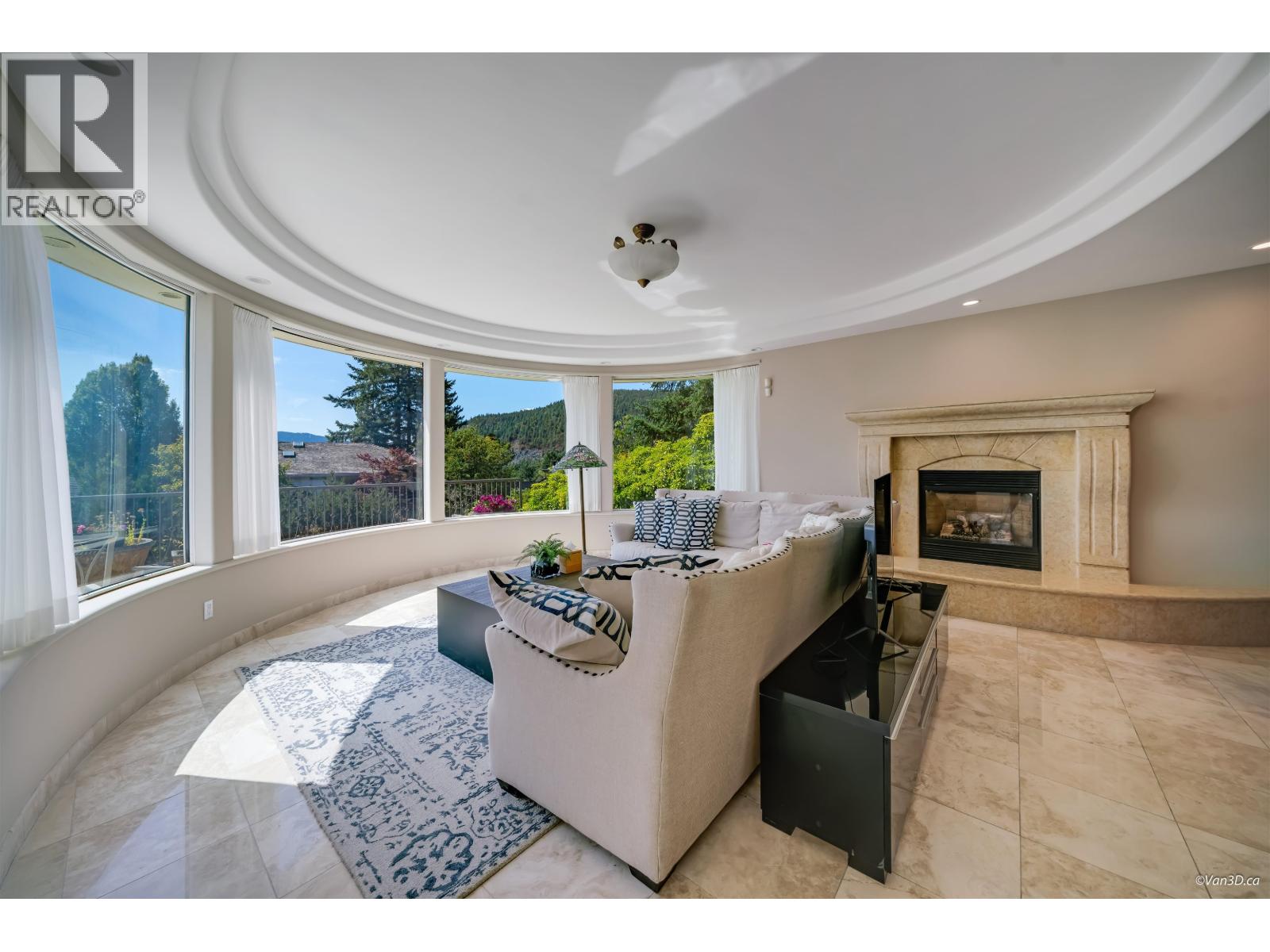 5387 WESTHAVEN WYND, West Vancouver