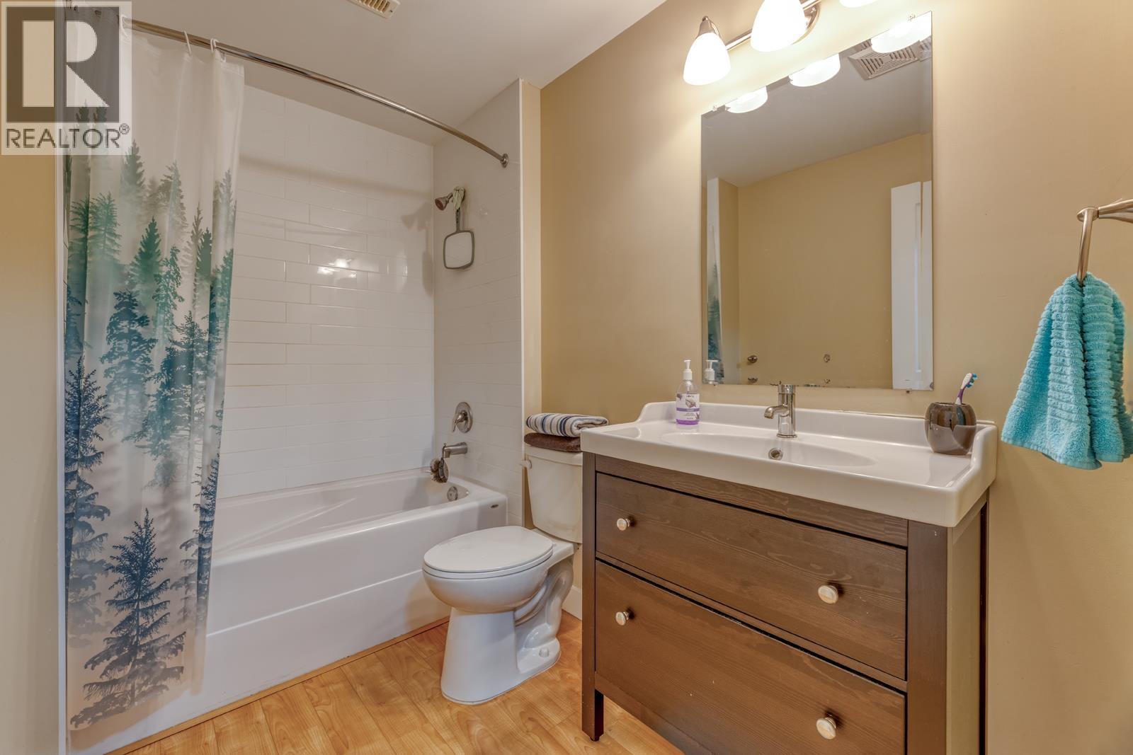 Thumbnail 28
