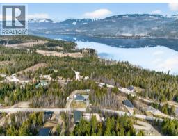 5058 Heritage Drive, Eagle Bay, BC V0E1T0 Photo 14