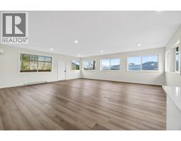 5058 Heritage Drive, Eagle Bay, BC V0E1T0 Photo 22
