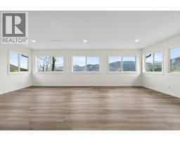 5058 Heritage Drive, Eagle Bay, BC V0E1T0 Photo 35