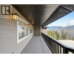 5058 Heritage Drive, Eagle Bay, BC V0E1T0 Photo 69