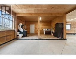 5058 Heritage Drive, Eagle Bay, BC V0E1T0 Photo 93