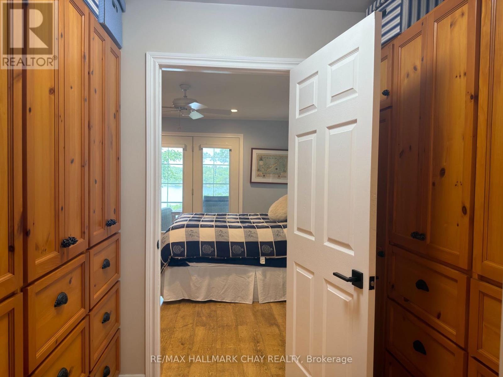 137 PICKEREL POINT ROAD - 18