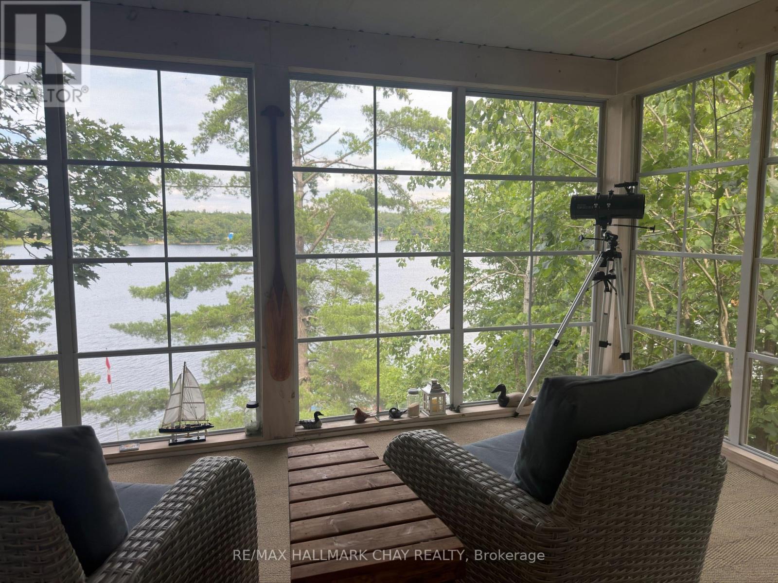137 PICKEREL POINT ROAD - 21