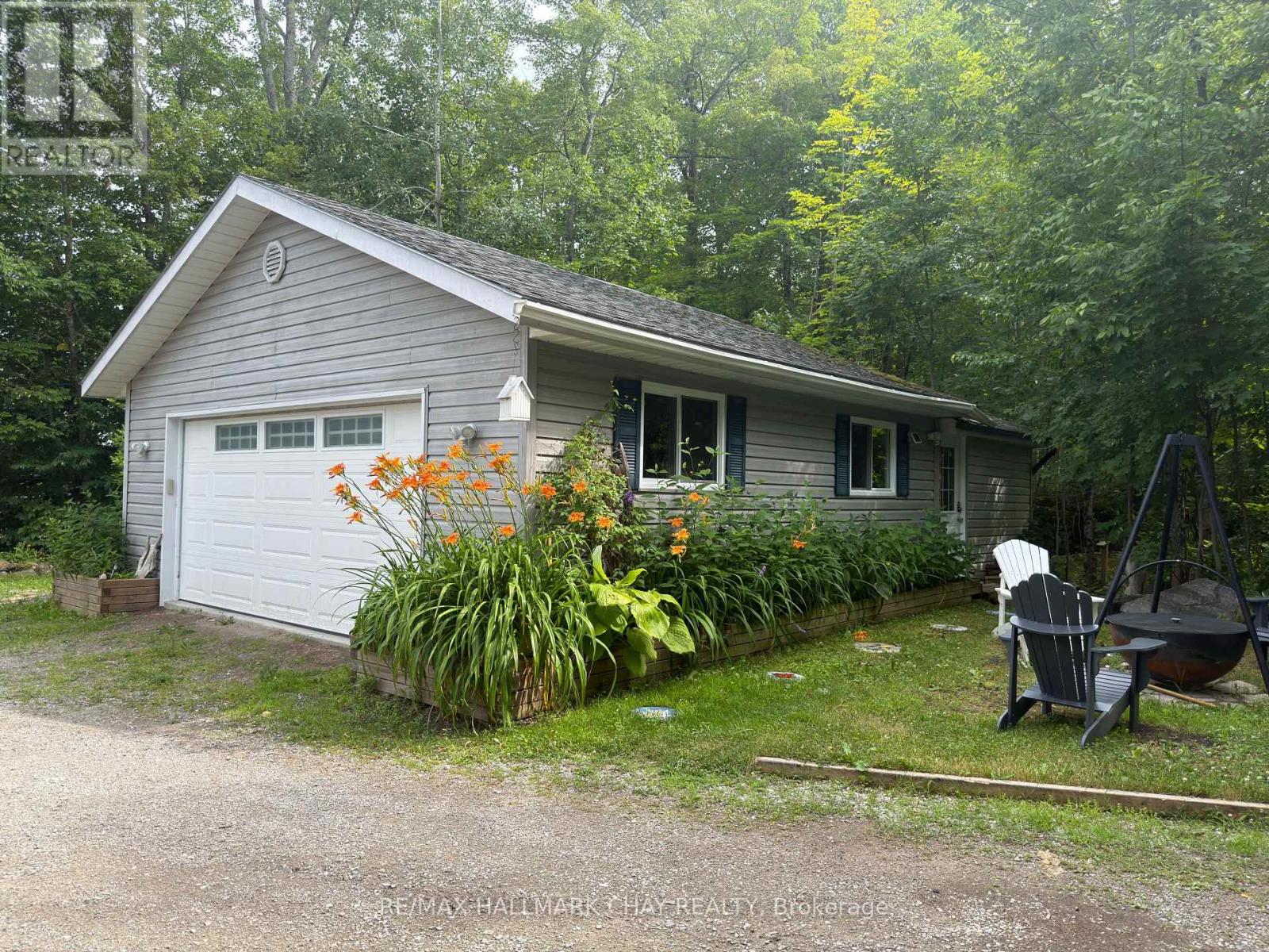 137 PICKEREL POINT ROAD - 7