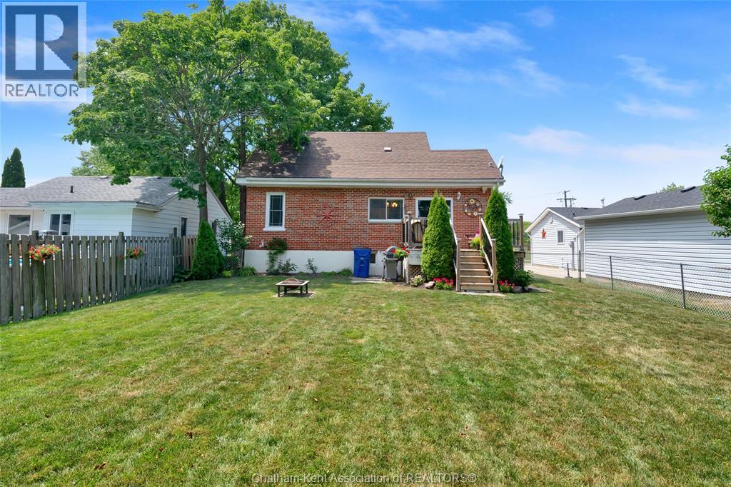 94 Dundas STREET - Image 40