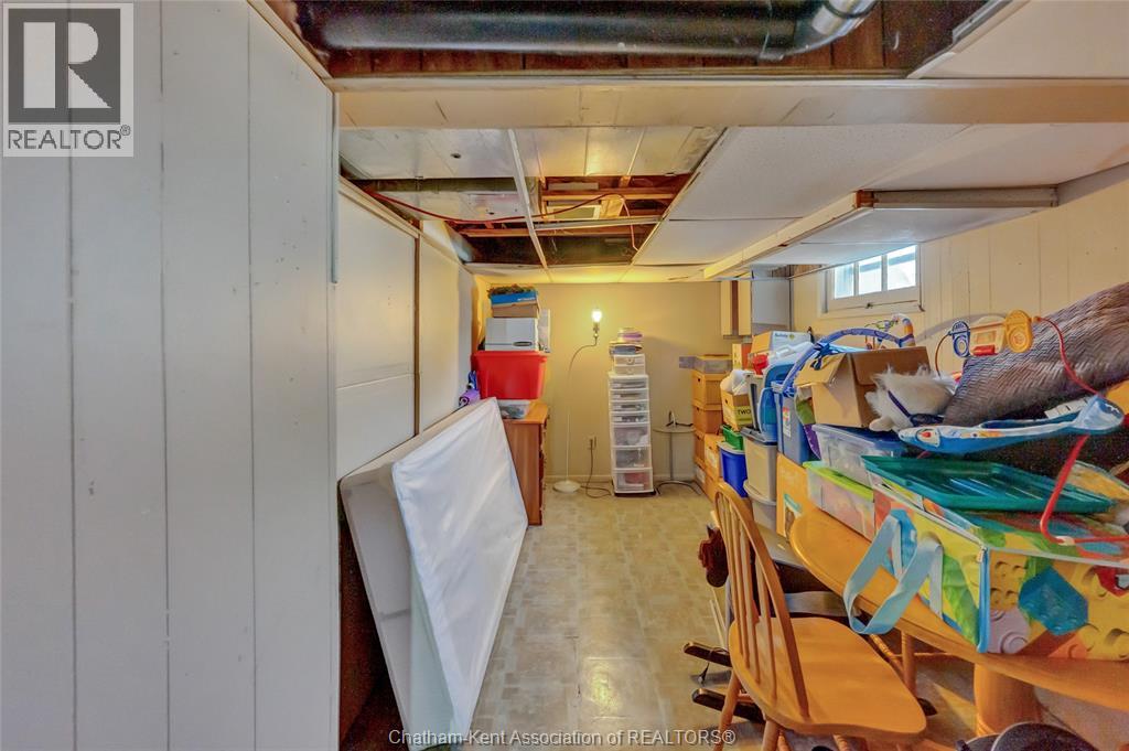 94 Dundas STREET - Image 38
