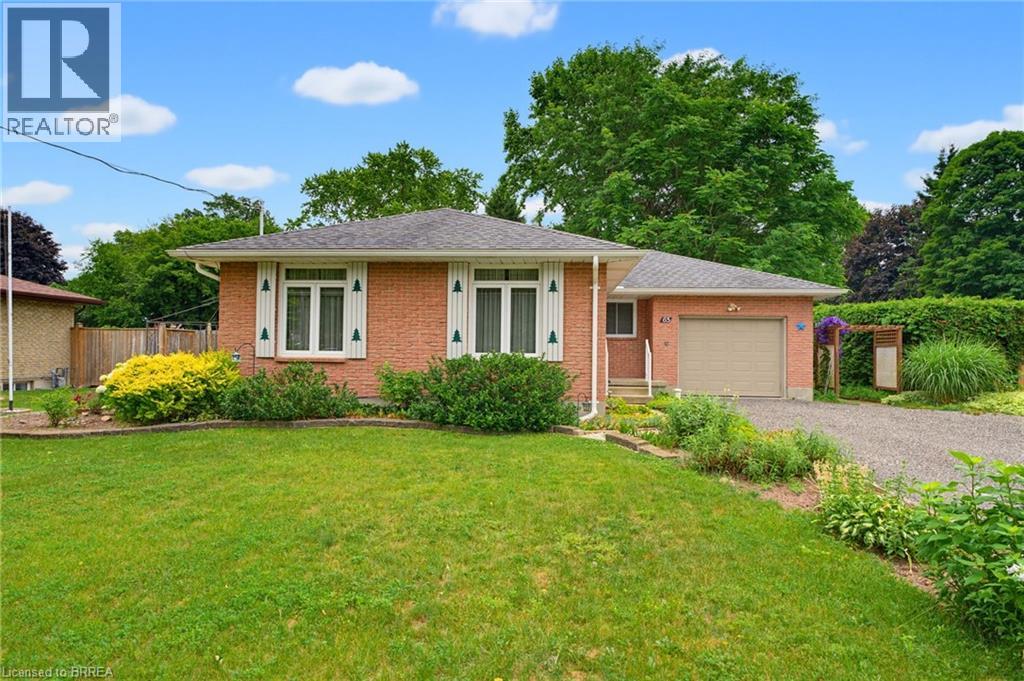65 LYNDHURST Avenue - 1