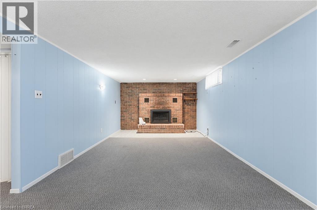 65 LYNDHURST Avenue - 19