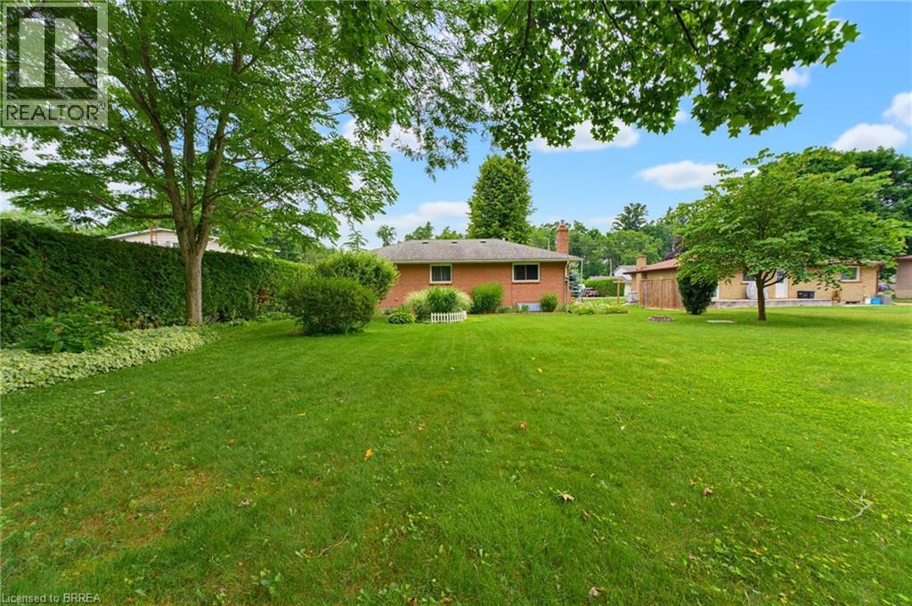 65 LYNDHURST Avenue - 26