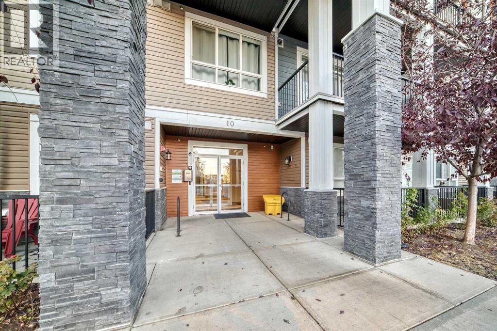#405 10 Walgrove Walk SE - 1