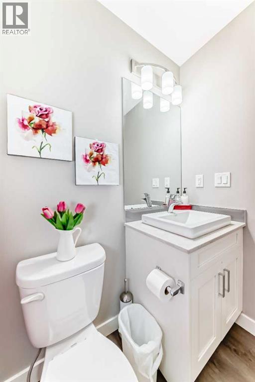 #405 10 Walgrove Walk SE - 28
