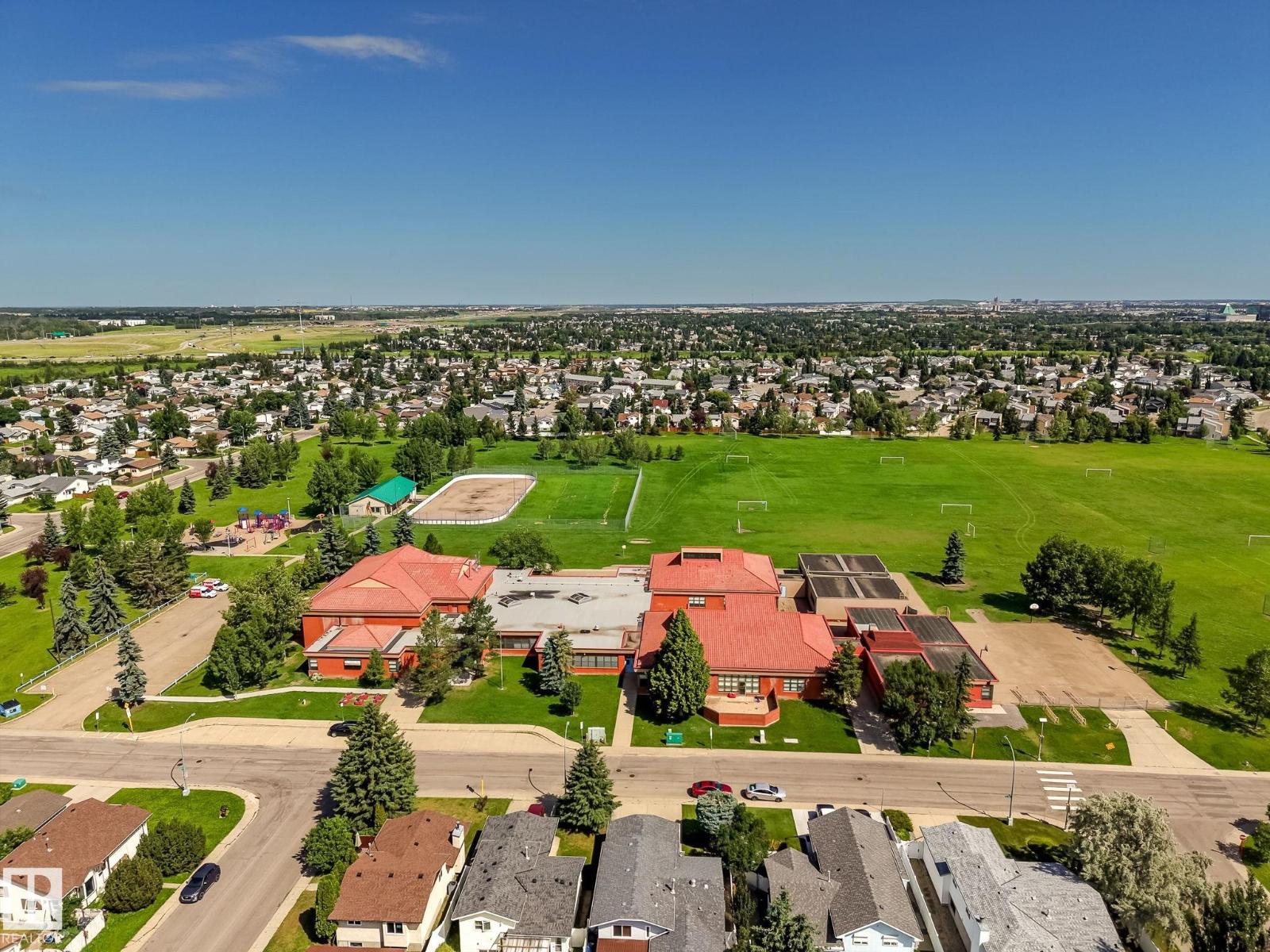 7011 190 ST NW - 59
