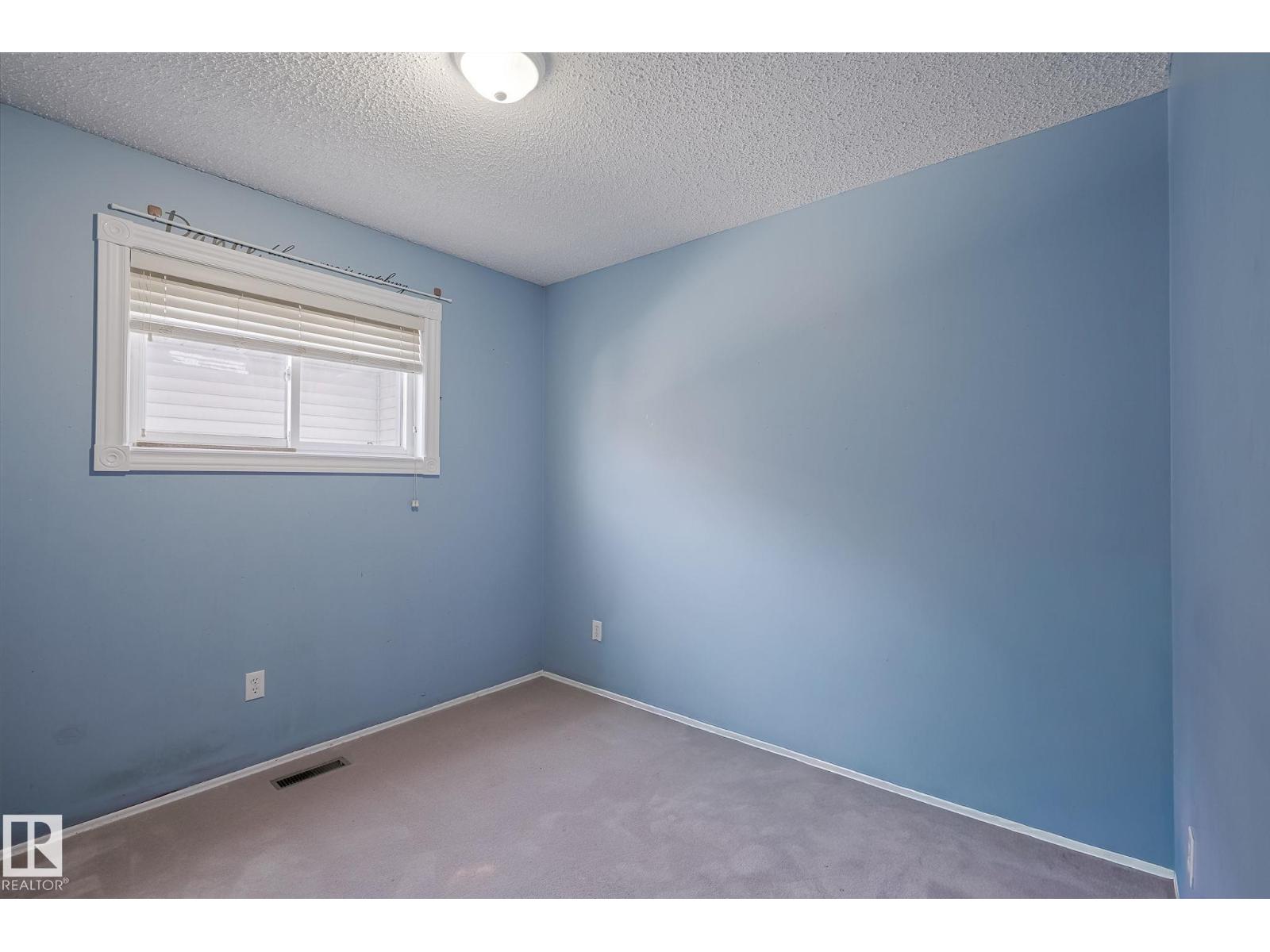 7011 190 ST NW - 27